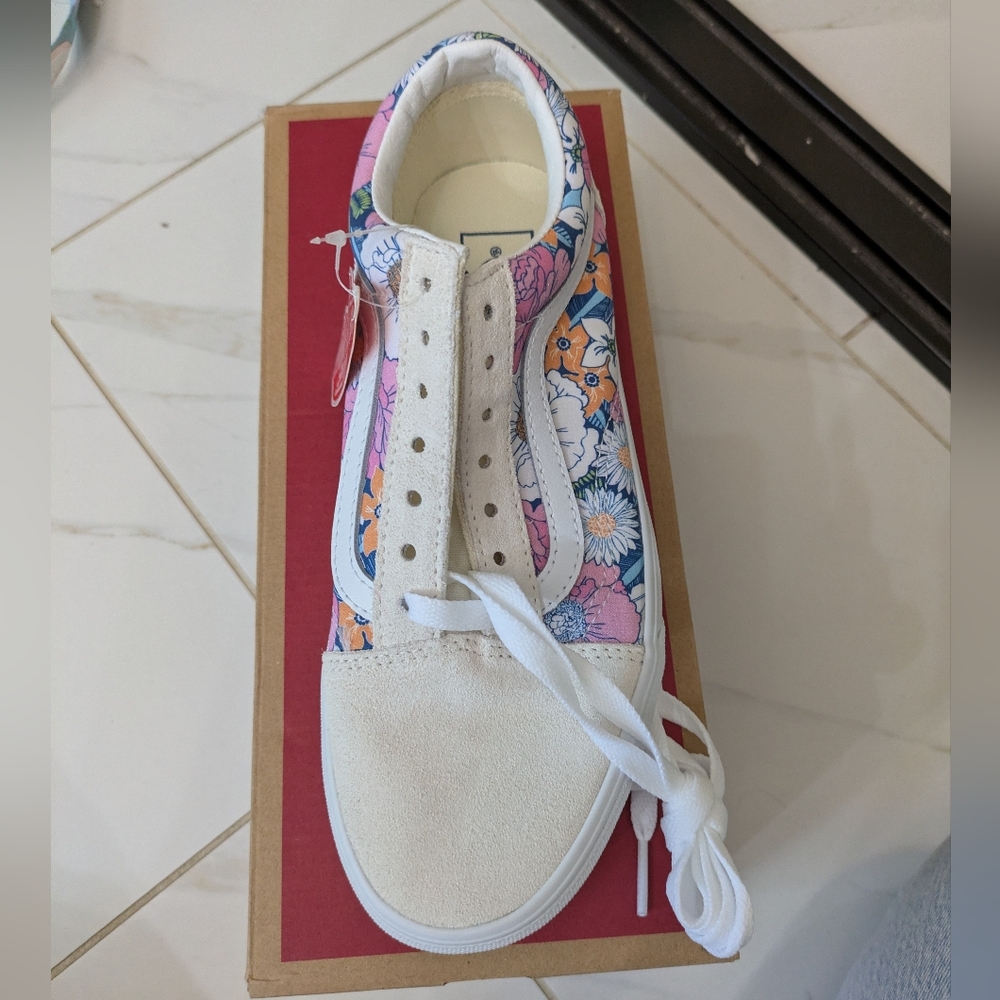 Floral Vans